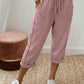 Pantalon d'été capri pour femme avec des détails en dentelle